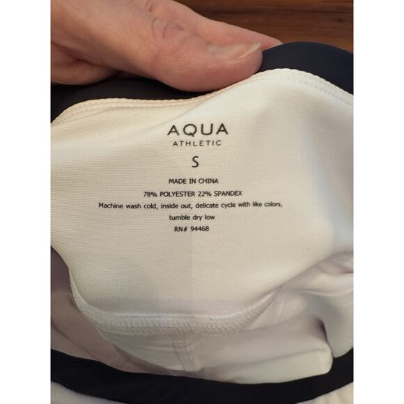 Aqua Athletic Golf Skort White W/Navy Contrast Trim Pull on Skort Sz S NWT $68 - Picture 5 of 16
